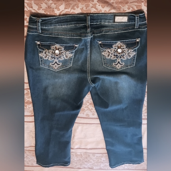 Earl Jeans Slim Boot Cut Blue with Embellished Pockets sz 12 - Picture 3 of 10